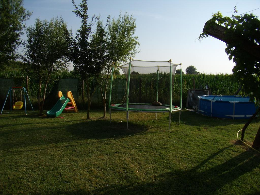 Antico Casale Dei Sogni Agriturismo Lugo  Exterior photo